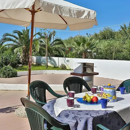 Locazione Turistica Marini Beachfront House Prázdninový dům Ugento